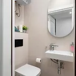 Apartament Chic, Modernized Maisonette - Close To Tigne Point, & Saint Julian's *