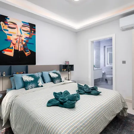 Apartment Chic, Modernized Maisonette - Close To Tigne Point, & Saint Julian's