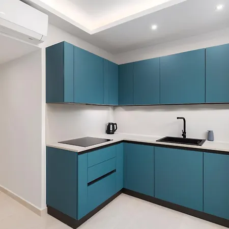 Chic, Modernized Maisonette - Close To Tigne Point, & Saint Julian's شقة
