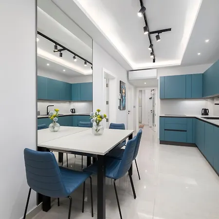 Chic, Modernized Maisonette - Close To Tigne Point, & Saint Julian's سليمة