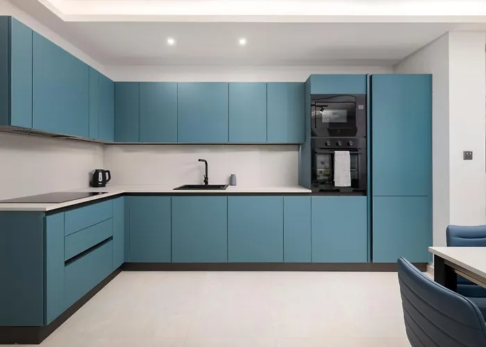 Chic, Modernized Maisonette - Close To Tigne Point, & Saint Julian's * Sliema